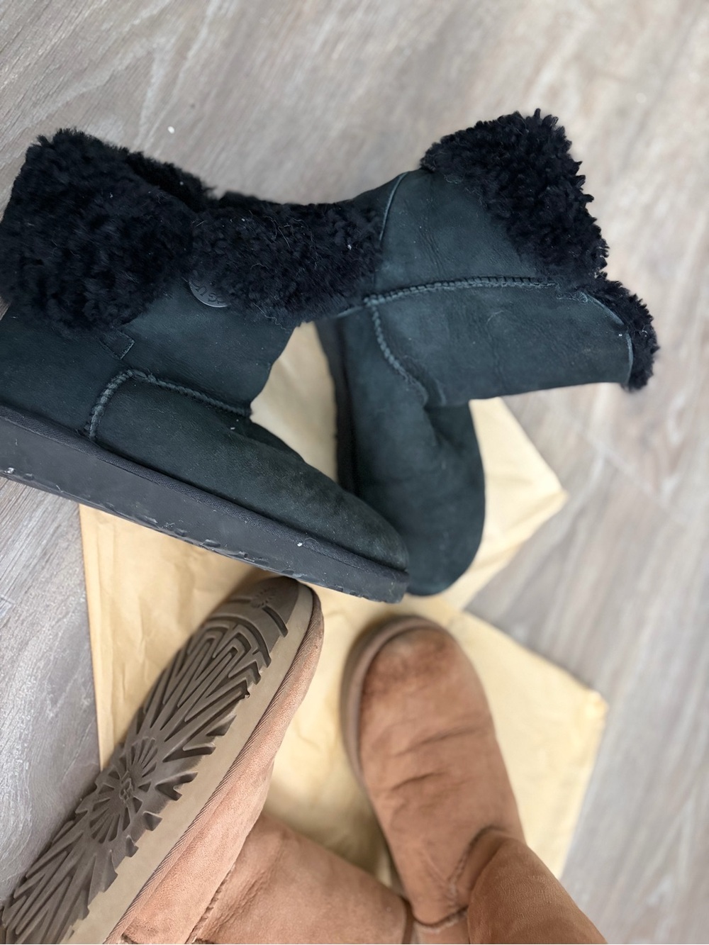 2 x UGG Women's Black and Chestnut